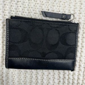 Cute little card holder /change purse